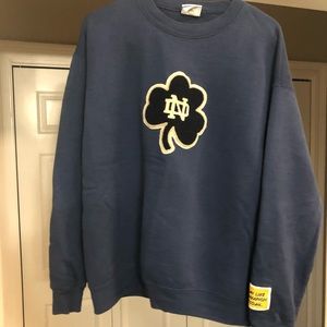 Notre Dame Fighting Irish sweatshirt Large. NWOT